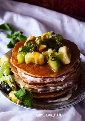A picture of Oatmeal-egg white Protein pancakes.