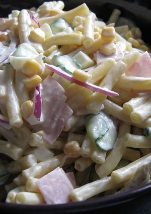 A picture of Japanese Macaroni Salad.