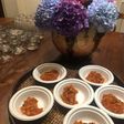 Garbanzos con pisto, patata y gambón rojo