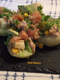 Una foto de Ensalada de Atún con papas guisadas