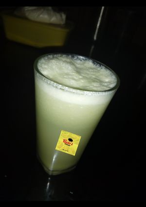 A picture of Cabbage juice.