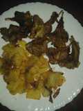 Mutton chops with fried potatoes
