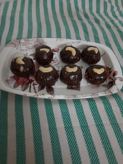 ராகி சாக்லேட் லட்டு (Raagi chocolate laddu recipe in tamil) செய்முறை முக்கிய புகைப்படம்