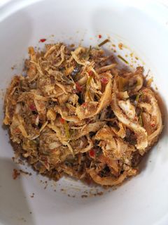 รูปของ ผัดไข่ปลาดุกกับหน่อไม้สดหวาน