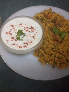 તવા પુલાવ (Tava Pulao Recipe In Gujarati) રેસીપી મુખ્ય ફોટો