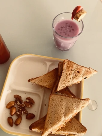 Recipe Veggie-cheese sandwich &amp; power smoothie! the Can Spoil the Tongue Can spoil the tongue