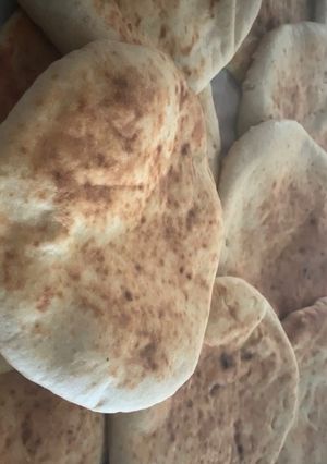 صورة لوصفة الخبز العربي 😋