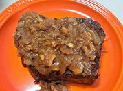 A picture of shallot sauce