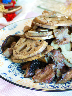 香菇蓮藕炒肉片 的食譜成品照片