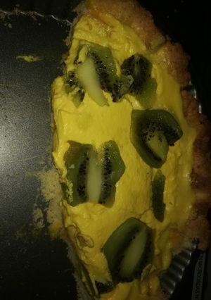 Una foto de Tartaleta crema y kiwi