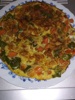 Una foto de Tortilla de verduras