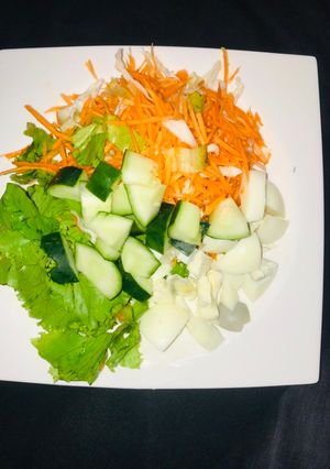 A picture of Salad.