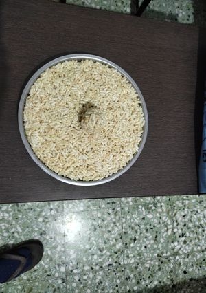 મમરા ની ચીકી (Mamara Chiki Recipe In Gujarati) રેસીપી મુખ્ય ફોટો