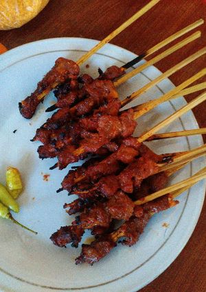 Foto resep Sate sapi rembige (satemanis)
