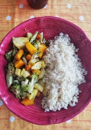 Foto di Verdure al forno con riso semi integrale