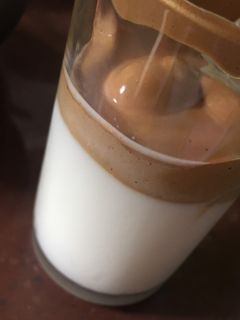 Foto resep Kopi dalgona korea