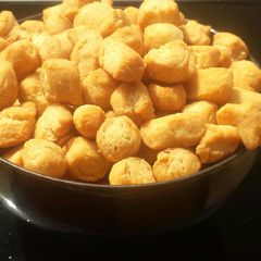 A picture of Crispy chin chin.