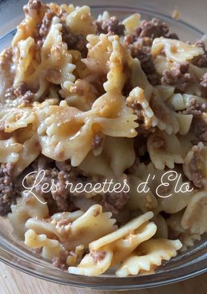 Une photo de One pot pasta au bœuf et cheddar au Cookeo