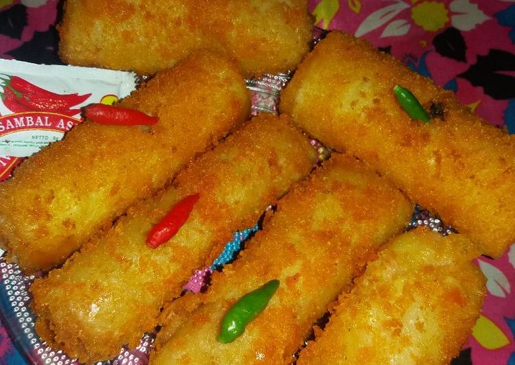 Bagaimana Menyiapkan Risoles mayo raqout abon ikan Anti Gagal