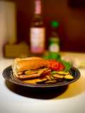 Sándwich de pollo con queso cheddar