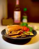 Sándwich de pollo con queso cheddar