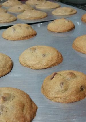 A picture of Moist Chocolate Chip Cookies.