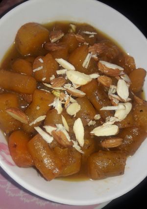 A picture of Sweet potato in jaggery.