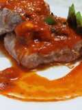 Atún sellado con salsa fresca