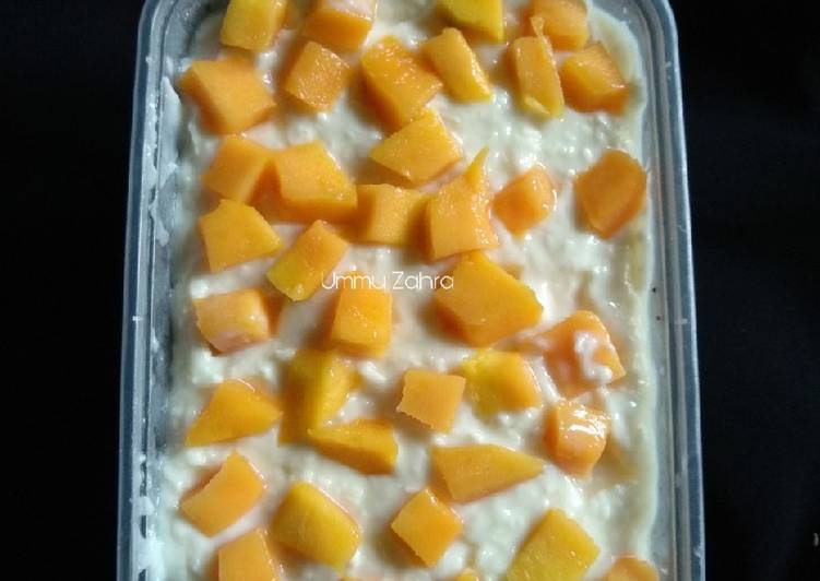 Mango Cheesecake Dessert Box