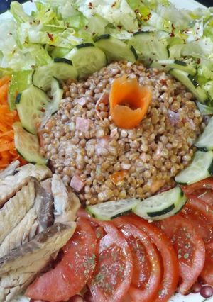 Una foto de Ensalada de lentejas con melva