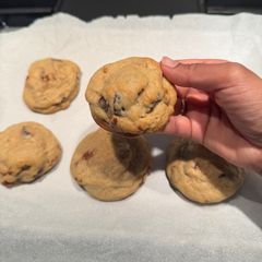 A picture of Cardamom Date Cookies.