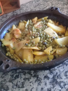 صورة لوصفة طاجين بالبطاطس جلبان
