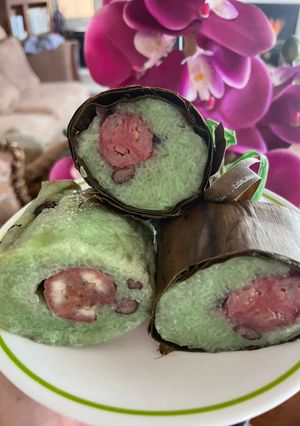 A picture of Banana Bánh Tét (Vietnamese Sticky Rice Banana Cake).