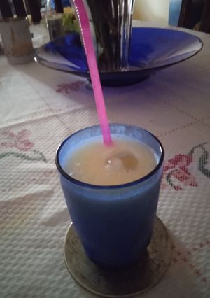 Una foto de Licuado de peras🍐🍐🍐,y🍍🍍🍍🍍 ananá 🍍🍍🍍
