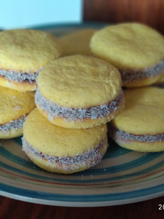 Una foto de Alfajores de maicena