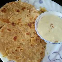 A picture of Puronpuli With Kesar Rabdi.