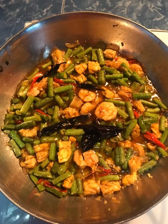 Cara Gampang Membuat Resep Kacang panjang tumis pedas manis udang tempe yang Menggugah Selera Anti Ribet, Uenak Banget