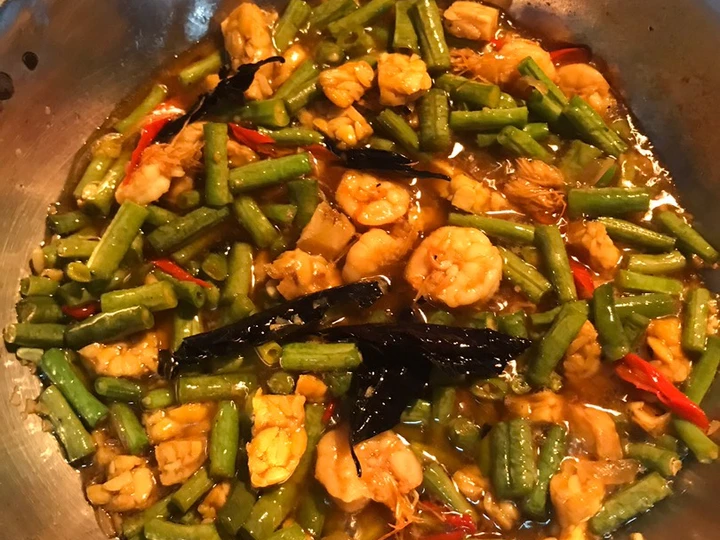 Cara Gampang Membuat Resep Kacang panjang tumis pedas manis udang tempe yang Menggugah Selera Anti Ribet, Uenak Banget