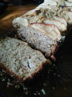 Una foto de Budín de manzana y avena sin harina en licuadora