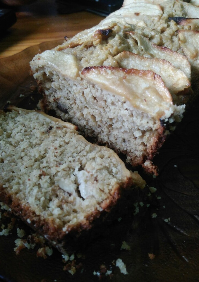 Una foto de Budín de manzana y avena sin harina en licuadora