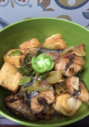 Foto resep Oseng Tongkol Tomat Hijau