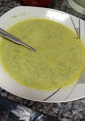 Una foto de 372. Sopa de espinacas a la crema / Thermomix