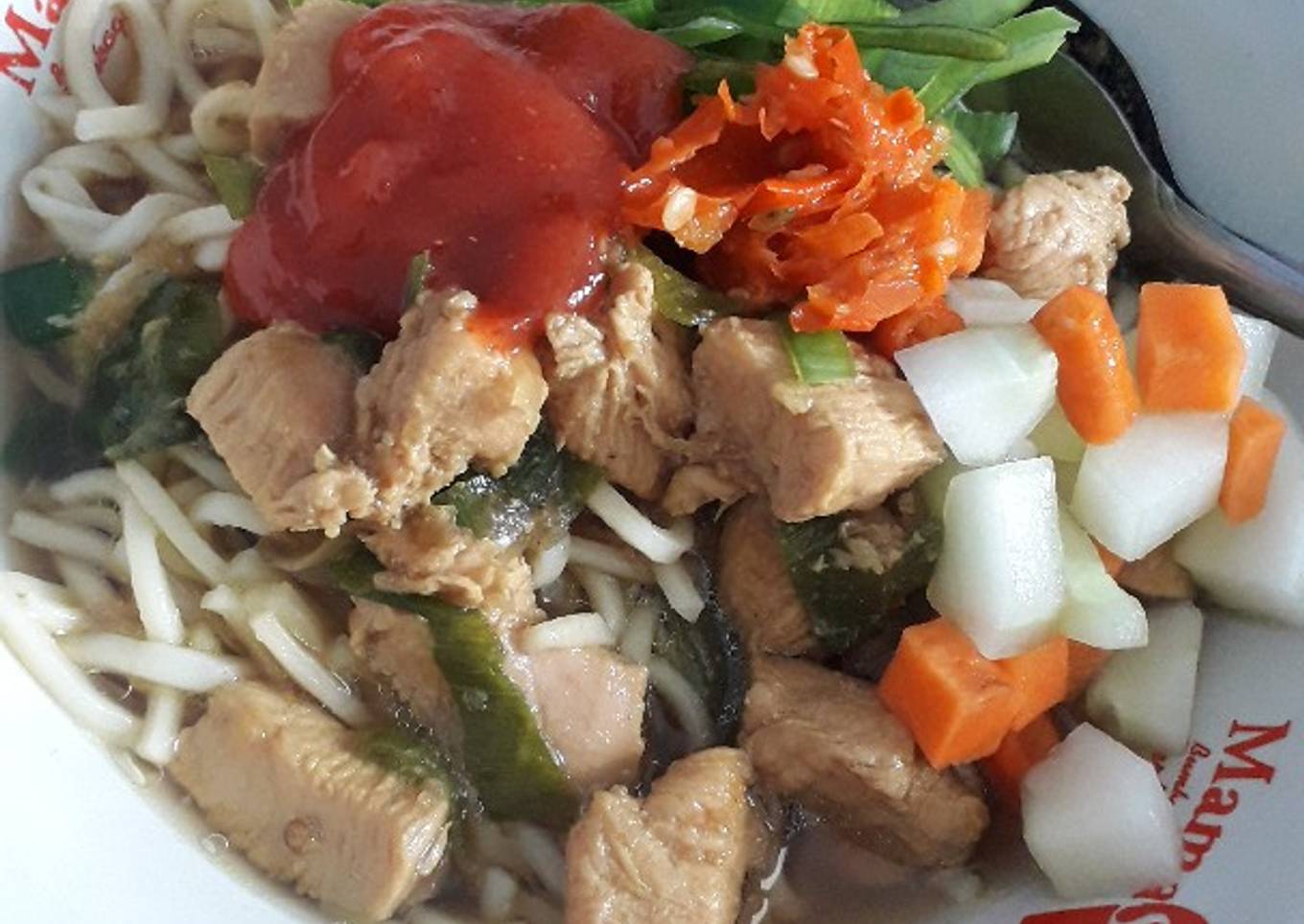 Mie ayam kuah manis