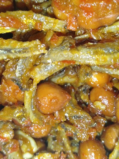 Foto resep Tribol (sambal teri kacang)