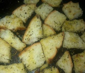 Easy Making Recipe Garlic herb Parmesan croutons Restaurant Style