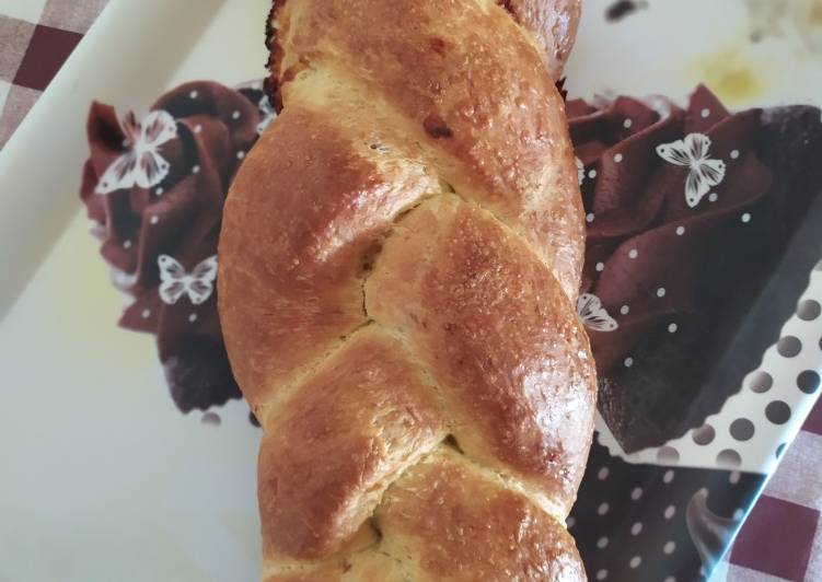 Treccia di Pan brioche