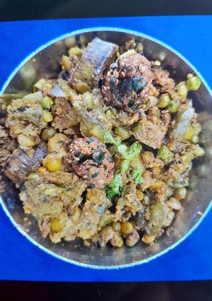 A picture of Undhiyu, Winter Special, Mixed Vegetables With Methi Muthiya.