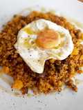 Couscous de maíz con calabaza, níscalos y carne picada al comino