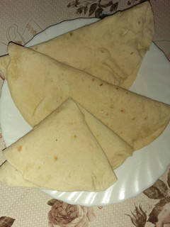 صورة لوصفة خبز التورتيلا او خبز التاكوس 🌮