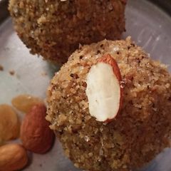 A picture of Churma ke laddu.